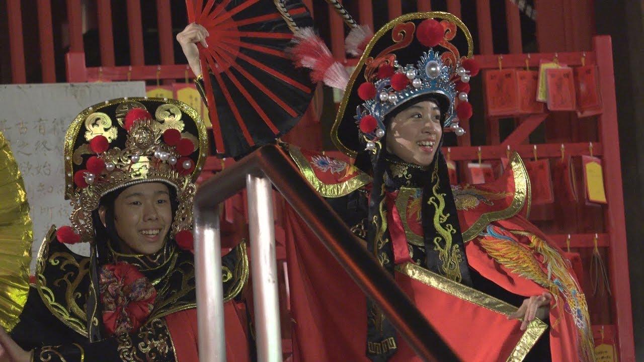 4Ｋ動画　中国双人変面ショー（女流彩華、未来）　2019長崎燈會　孔子廟会場