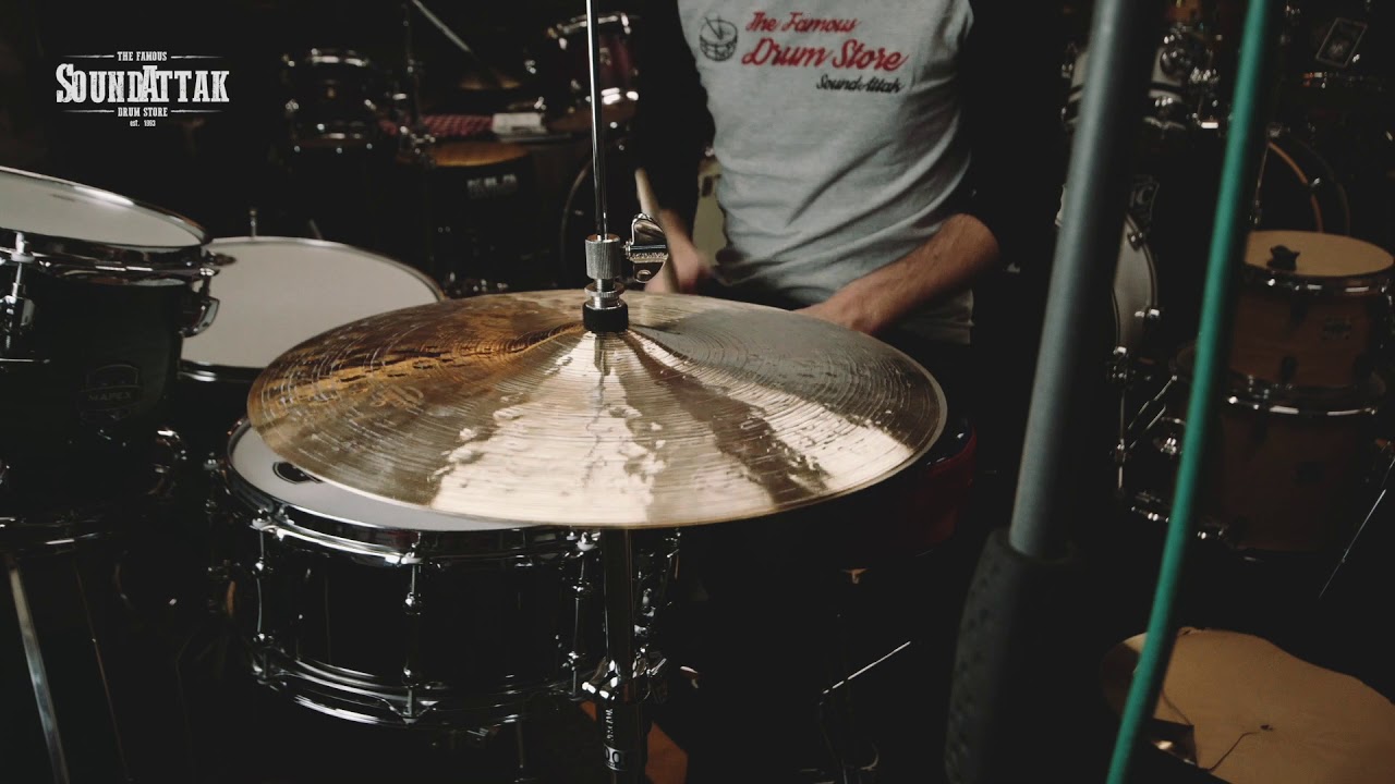 Meinl Byzance Foundry 15" Hi Hats - 1340g bottom / 1000g top