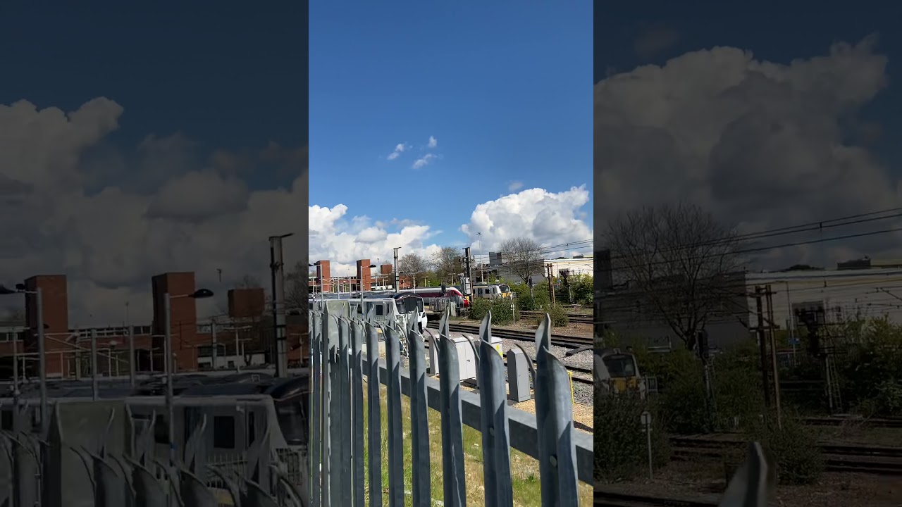 Thameslink 700106 departs great northern 717005 departs and 700130 departs Stevenage