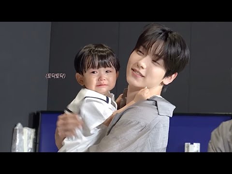 Soobin remains Yoojun's "Omma."🥺 #yoojun #baby #soobin #txt #tomorrow_x_together #txtsoobin #txtmoa