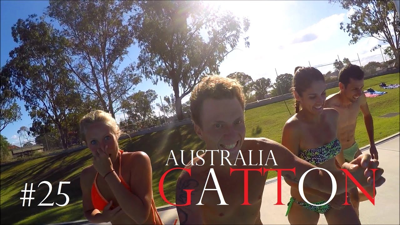 SPIDER ALARM ⚡ GATTON AUSTRALIA - BACKPACKING A FAMOUS FARM WORK AREA - Worldtravel Vlog 25