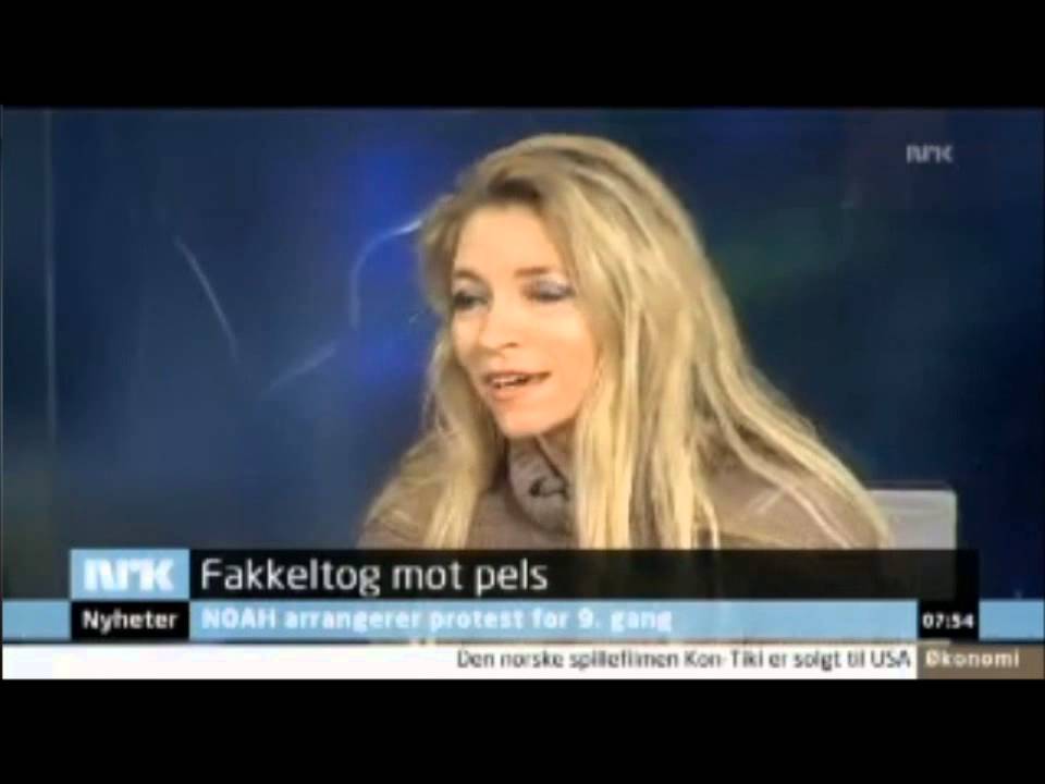 Siri Martinsen og Trude Mostue om Fakkeltoget Mot Pels 2012