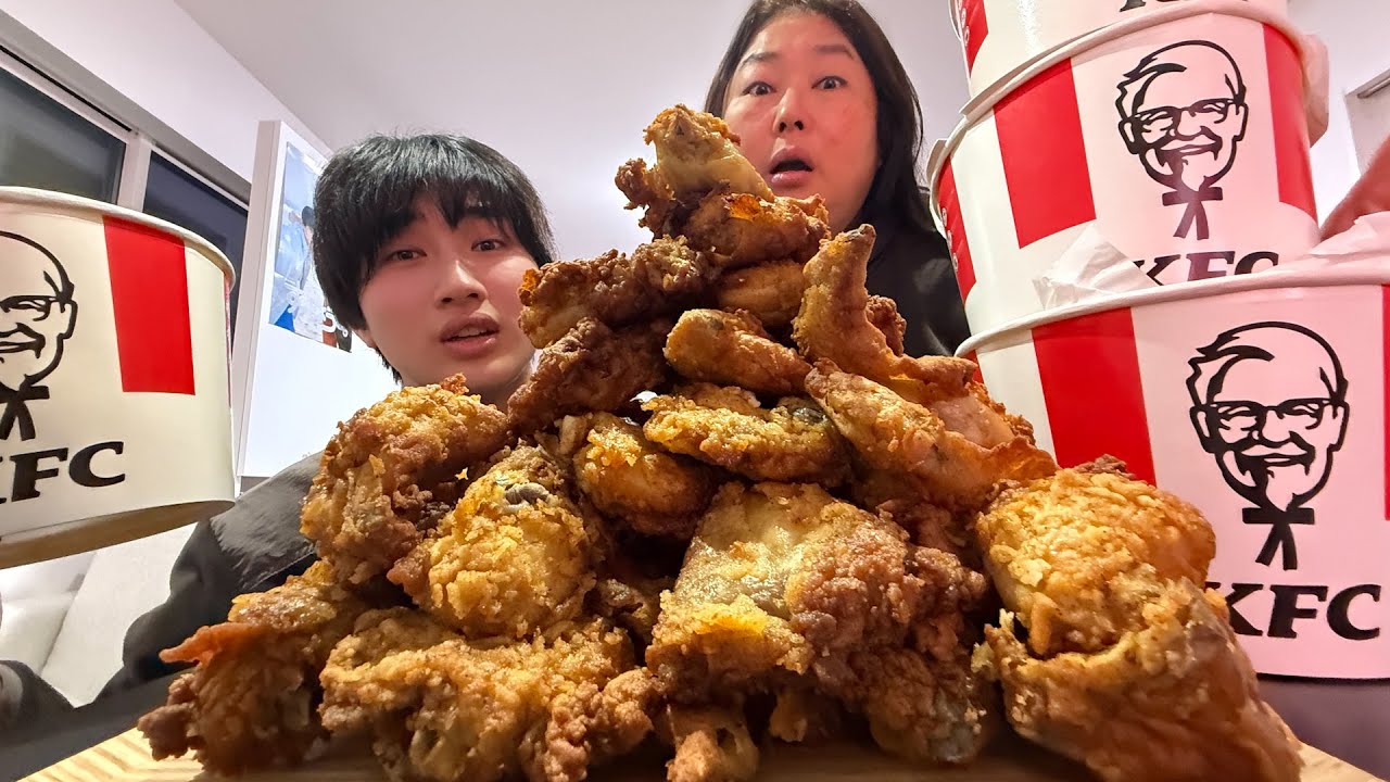 閉店間際の残ってるケンタッキー買ったらえぐい量になってんけど・・・【大食い】