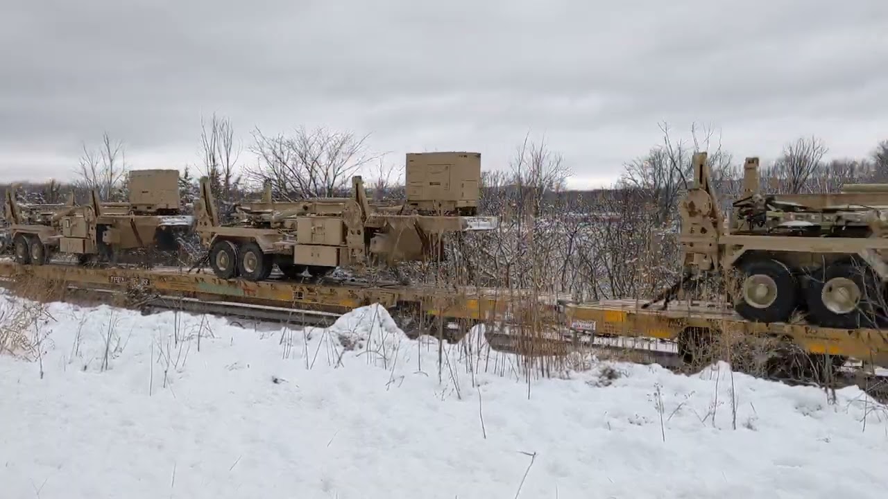 3.10.23 - BNSF 5468 DODX Train