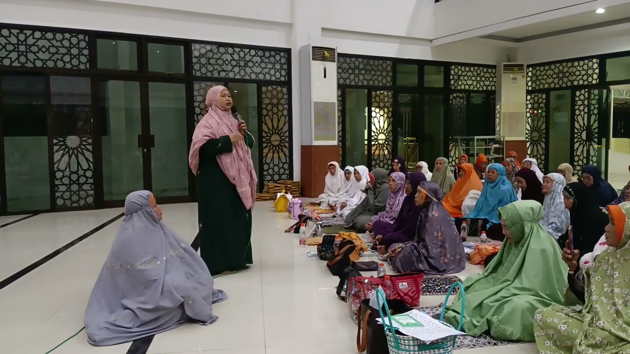 Bu Nyai Oren - Tuntunan Shalat Sunnah Tasbih 4 rakaat 2 salam-Masjid Al-Muhajirin - Rabu, 3 Des 2025