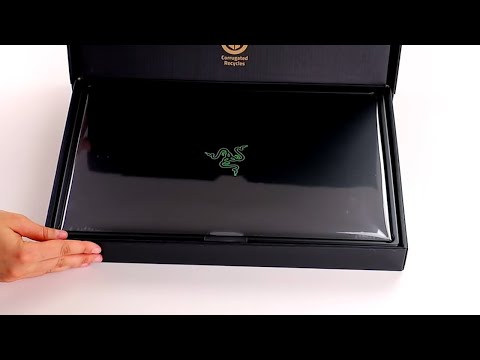 Wir unboxen das neue Razer Blade (29 secs) - Wir unboxen das neue Razer Blade (29 secs)