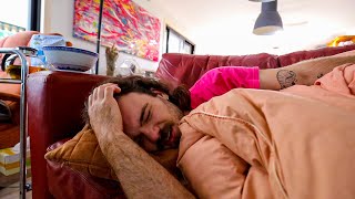 Im Sick (So No Vlog)
sorry. braindead. see you tomorrow.
on https://instagram.com/thefrankmenken
on https://twitter.com/thefrankmenken
whats up! my names frank (sounds like dunk) menken, and Im a documentary filmmaker and content creator based in Brisbane, Australia!
heavily inspired by artists like Chris Do, Cody Wanner, Gary V, Casey Neistat, Van Neistat, Stanley Kubrick and Wes Anderson, im on a journey to improve my filmmaking skills 10x over the course of 365 days.
daily vlogs covering my life as a filmmaker, creative and person, all through the eyes of you, the viewer! by committing to creating every day, im both going to have a daily diary of 2022, while also having the opportunity each day to be a better filmmaker.
join me on my journey! whether youre a filmmaker, creative or just tagging along for the ride, im so happy your here.
new videos every day at 6am. Im Sick (So No Vlog)