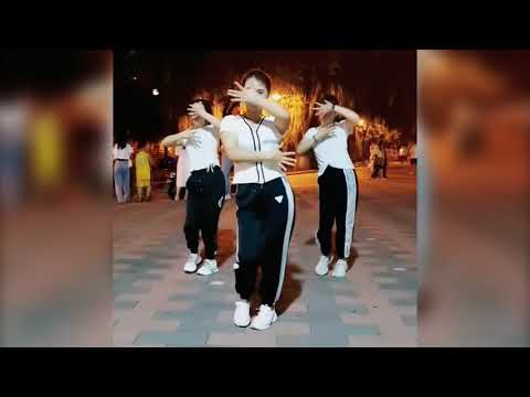 手舞足蹈-伤心的酒吧