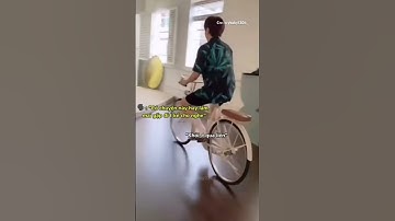 Quang Hùng MasterD và chiếc meme đạp xe tay lái lụa của anh ấy^^ #quanghungmasterd #muzik