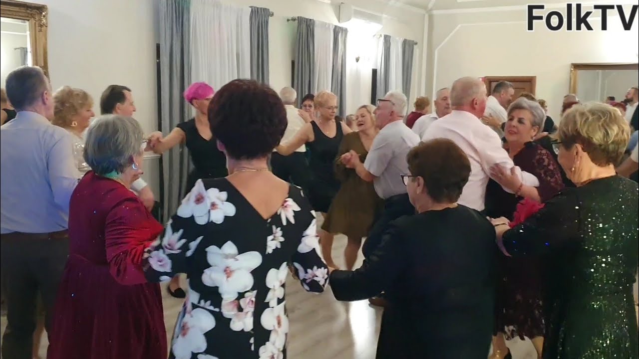 TAK WSPANIALE BAWIĄ SIĘ GOŚCIE na potańcówce andrzejkowej z kapelą Ronald Band w Złotym Dworze