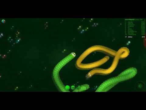 Slither.io Small Snake Taking On The LEADER! New slither.io Wormax.io