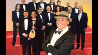 Video thumbnail of "Renzo Arbore e l'Orchestra Italiana - Guaglione"