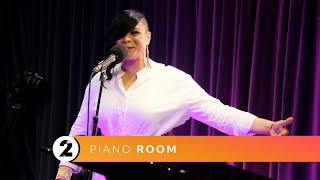 Gabrielle - Out Of Reach (Radio 2 Piano Room) chords