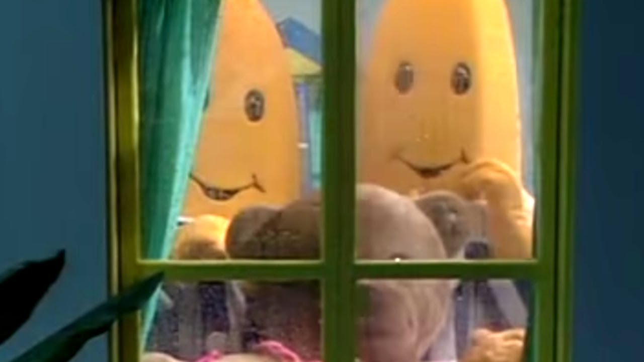 The Storm - Classic Episode - Bananas in Pyjamas Season