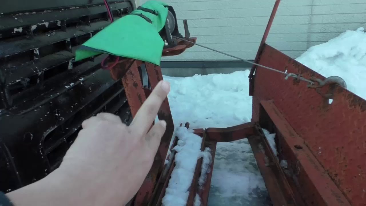 自作除雪排土板その後 数年使って見て - YouTube