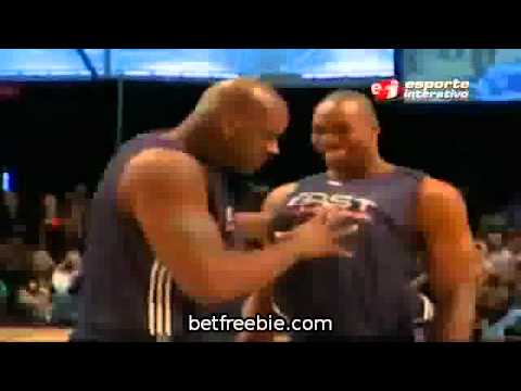 MUST SEE Dançinha do Shaquille O  39 Neal