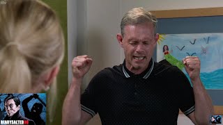 Coronation Street - Nick Reveals To Leanne Who's Been Texting Him