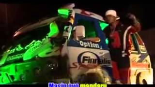 Tomy Bollin - Siteba Lapai Khatib Minang (Official Video)