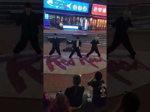 Kpop&amp;<strong>amp</strong>;JHKTV]Neez in hongdae kpopdance#호르몬 전쟁#<strong>BTS</strong>#니즈홍대케이팝댄스#방탄#쇼츠 #shorts