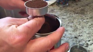 Making illy coffee in a moka - AMSR
