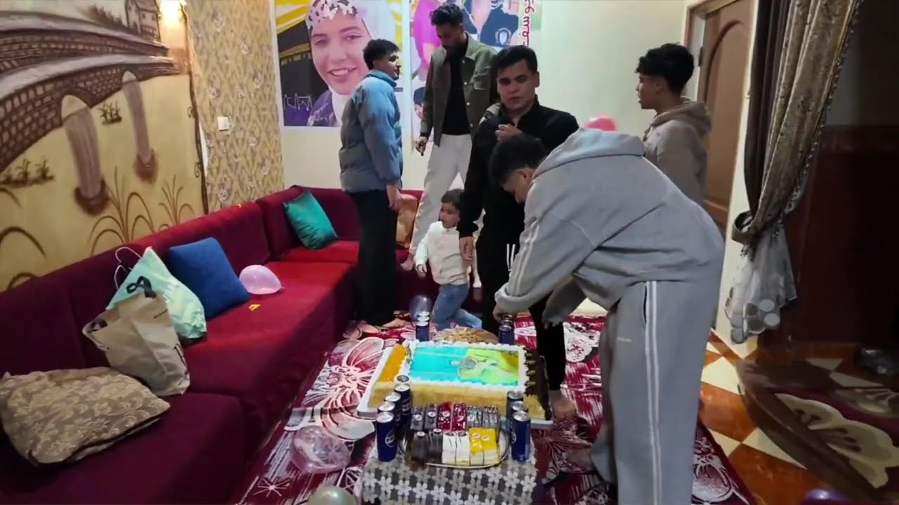 عيد ميلاد خرطوم اتصدم من الهدايا صريخ ضحك😂🔥