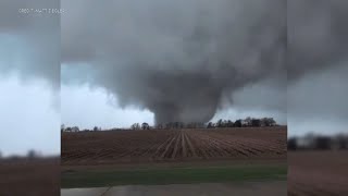 Tornadoes plow through Midwest and South, killing at least 1