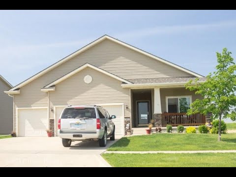 1441 17th St SE, Altoona, IA home video tour