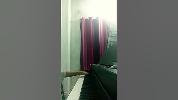 Easiest Song For Everyone To Play Only Using Black Keys