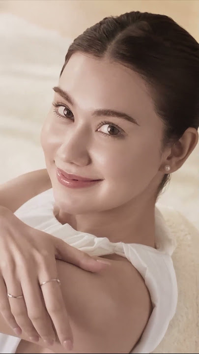 VASELINE GLUTA-HYA DEWY RADIANCE