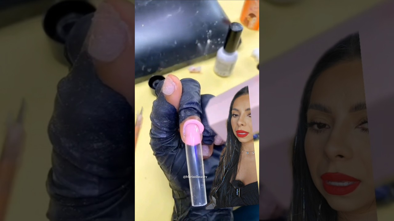 Uñas polygel con dual forms 