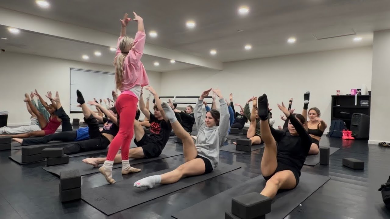Растяжка и укрепление мышц | уровень 8 ❤️ | Танцевальная компания JDI