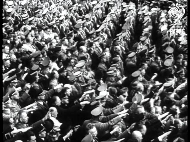 Parade Vor Dem Schopfer Grossdeutschlands Aka German Military Parade - Hitler Takes Salute (1940)