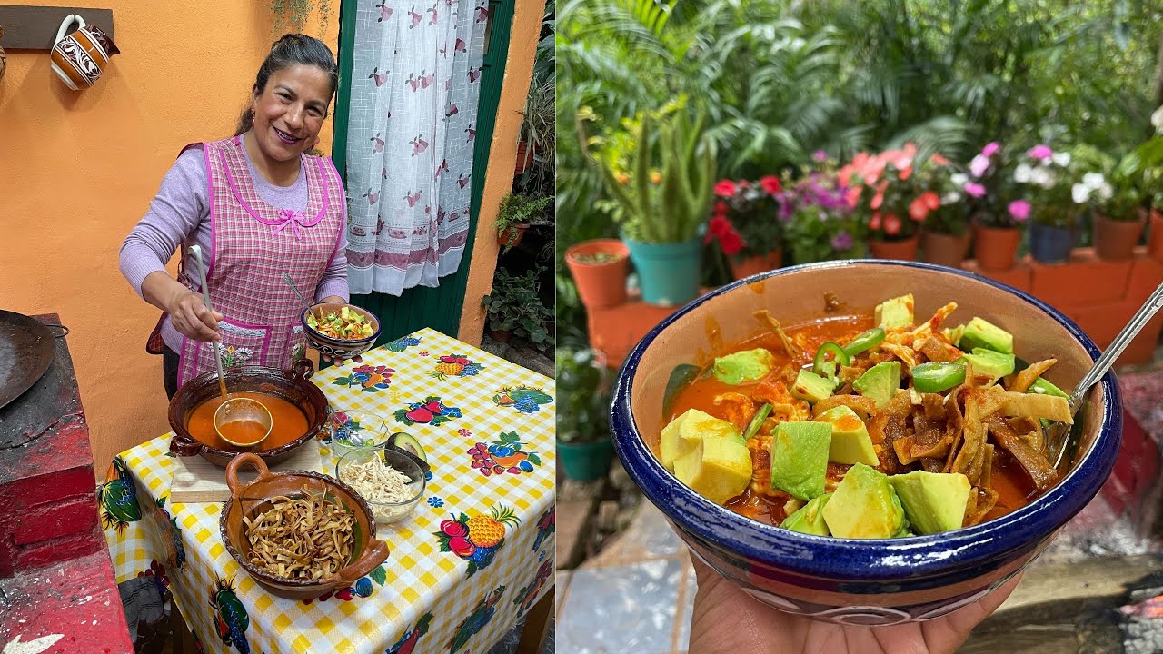 Días lluviosos en el rancho 🌧️ y una sopa de tortilla calientita, fácil y rendidora 😍🍲