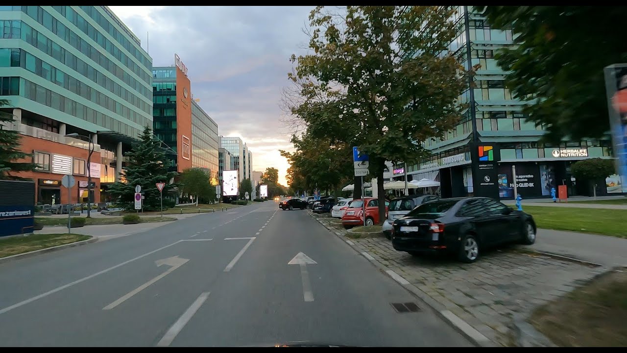 FIER, ALBANIA - QYTETI I FIERIT , DRIVING REAL-TIME ASMR 27 min [4K-HDR] 