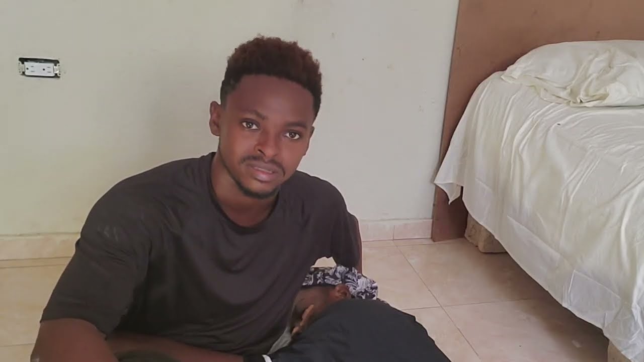 Mezanmi vin gade valè san Ginou ap vomi 😭😭😭😭😭😭😭😭😭