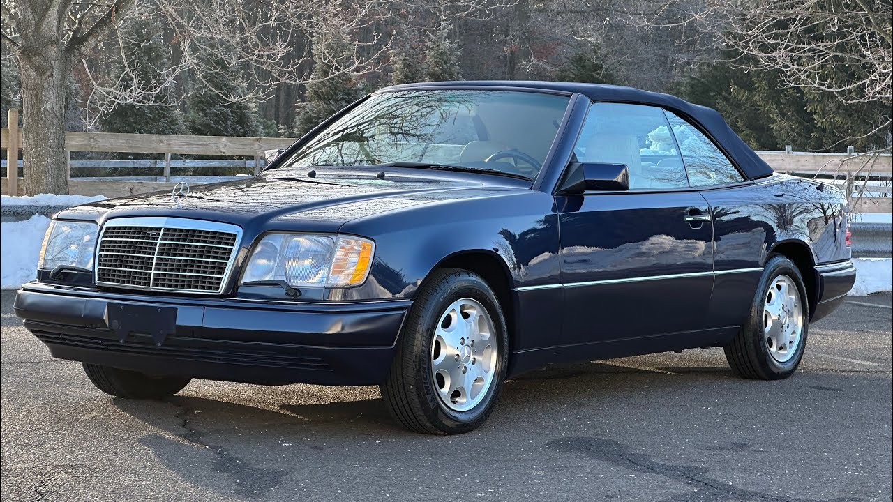 1995 Mercedes-Benz E320 Cabriolet 1 owner 20k miles Soft-top