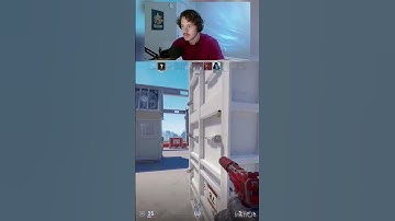 When Vally players try CS movement XD #gamer #fps #twitch #cs2 #counterstrike