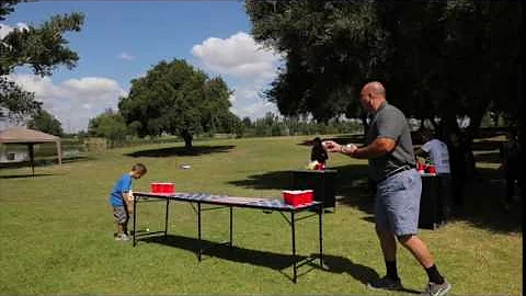 【Calshop】Sports Festival ® Portable Beer Pong Table - U.S. flag