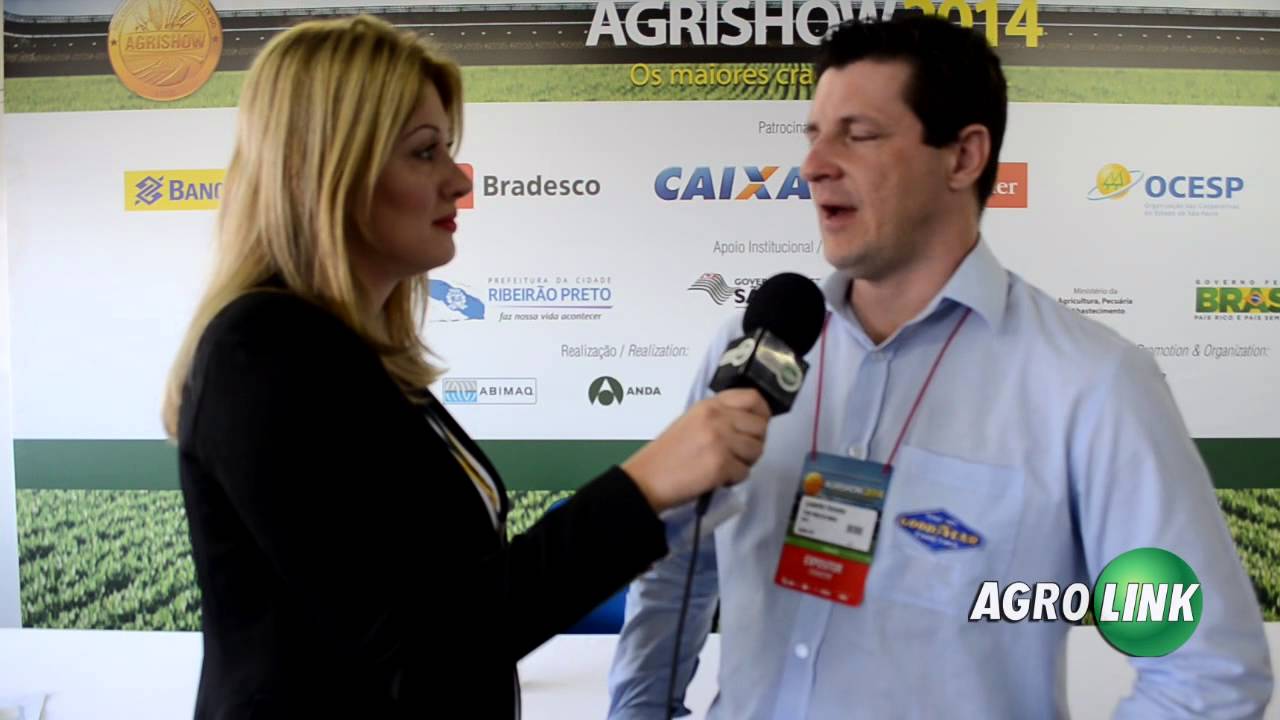 Agrishow 2014 - Titan Pneus - YouTube