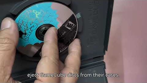 How to remove / eject GameCube disk from its box easily and more safe