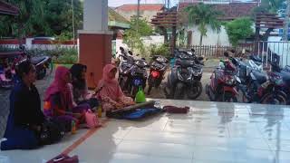 Download lagu QOSIDAH AL KAROMAH Kel KARAH Latihan QOSIDAH AL KAROMAH Kel KARAH Latihan