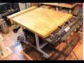 Versatile workbench with quick tool mounting. - Small workshop solutions -