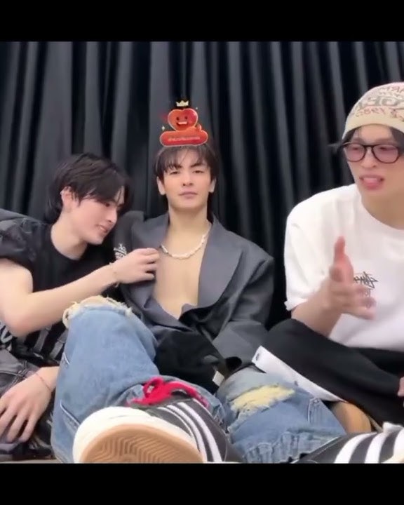 These guys are so funny 😂 #pondnaravit #joongarchen #santapp #jasper #gmmtv #blshorts #shorts