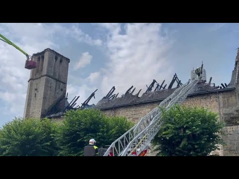 L’église Saint-Georges de Descartes frappée par la foudre