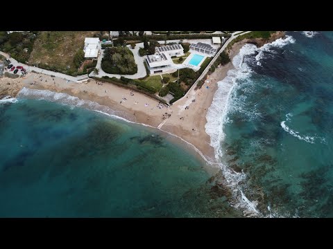 Στην Αλθέα με νοτιά από ψηλά! - Athens Riviera, windy Althea beach from above