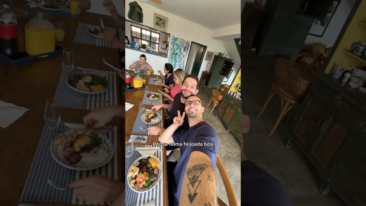 dos mesmos criadores de: a familia farofeira na praia, vem aí: a família farofeira no sítio! 🤭