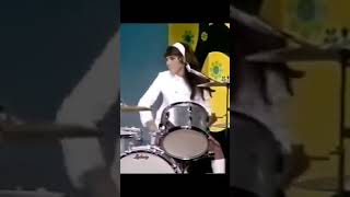 Karen Carpenter (drum solo) 1968s #drumming  #shortdrummer #drumcover  #drummer #60s