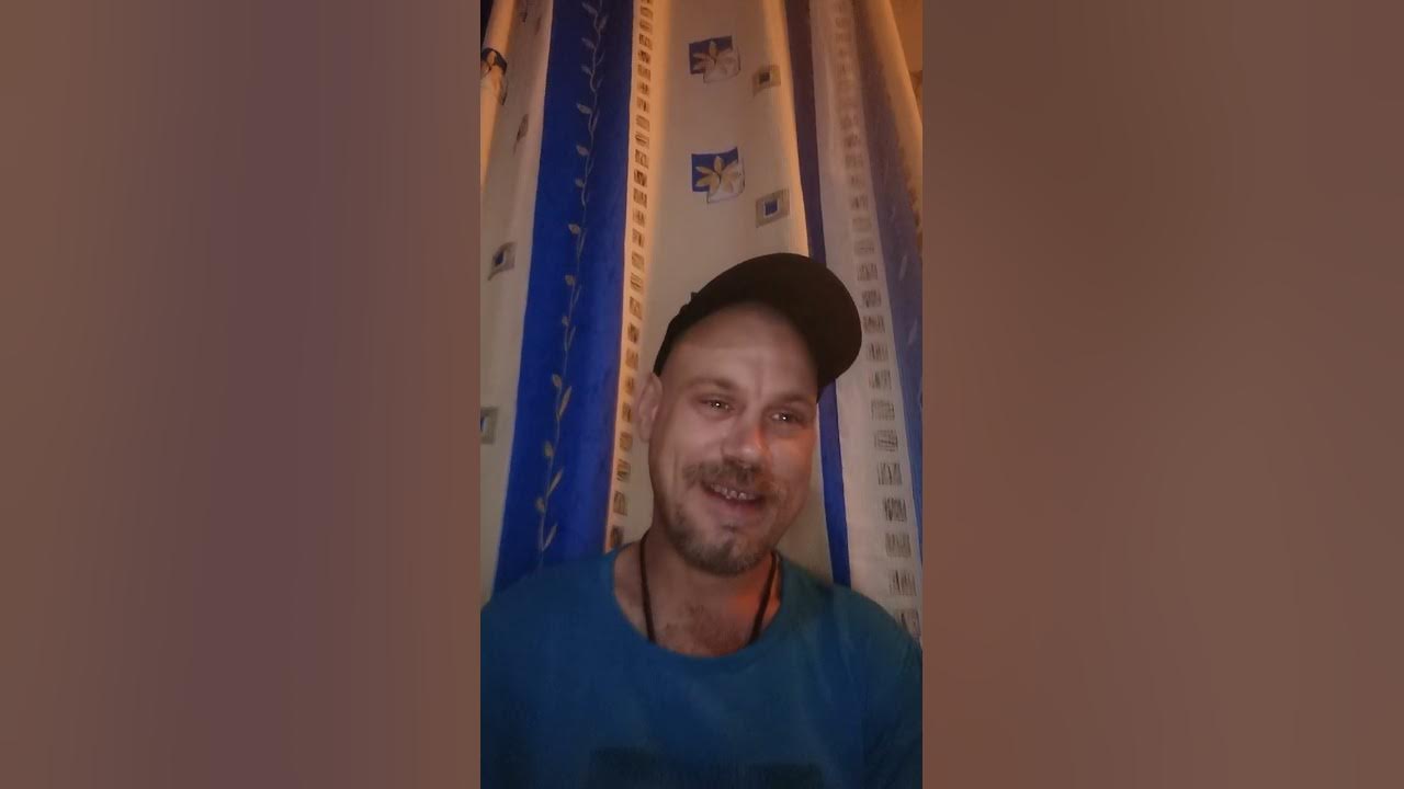 Пьяную малолетку в лесу. Пьяную малолетку в лесу