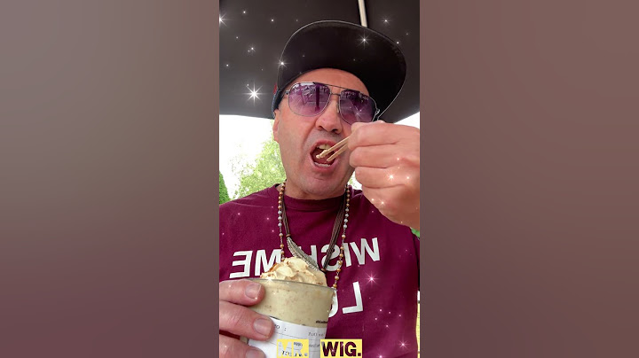 Trying McDonald’s New Toffee Apple Pie & Biscoff Frappe | Must-Try Dessert Review!