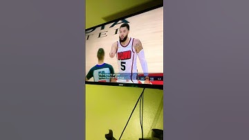 Fred VanVleet pokes ref in the face  and calls him a b*tch after ejected 😂🫵🏾🏀🔥 #shorts